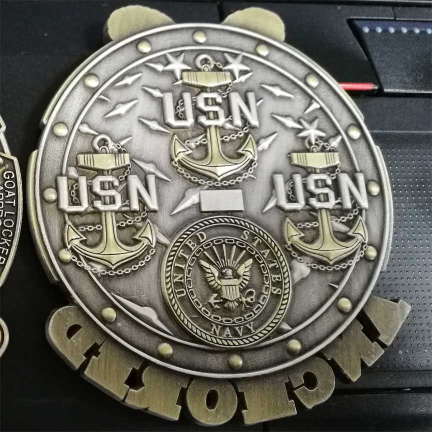 Navy Chief Surface Warfare US Navy Veteran Collectible Challenge Coin
